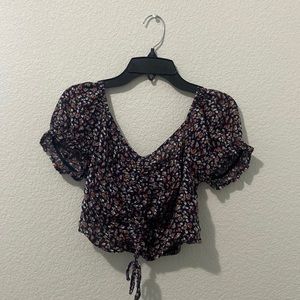 Floral Hollister top